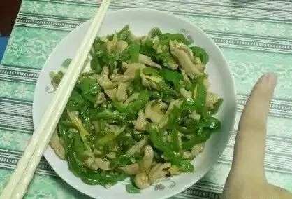 图为:青椒炒鸡蛋